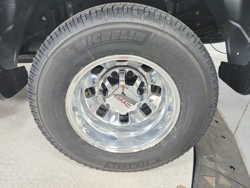 New 2026 GMC Sierra 3500 SLT w/ SLT Convenience Package AWD/4WD image 47