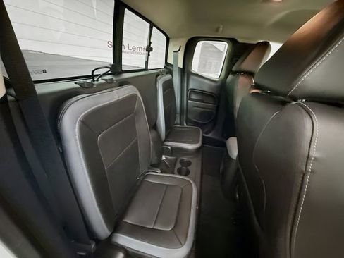 Used 2015 Chevrolet Colorado Z71 image 26