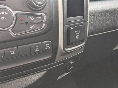 Used 2018 RAM 1500 Lone Star image 8