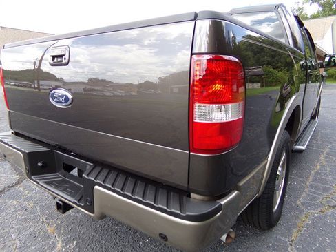 Used 2005 Ford F150 Lariat image 7