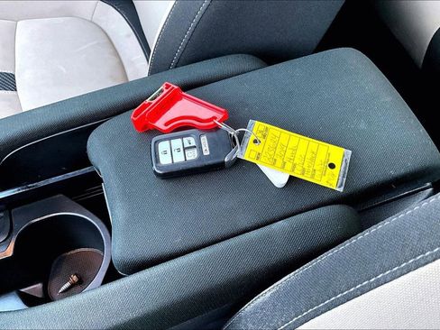 Used 2019 Honda Civic EX image 34