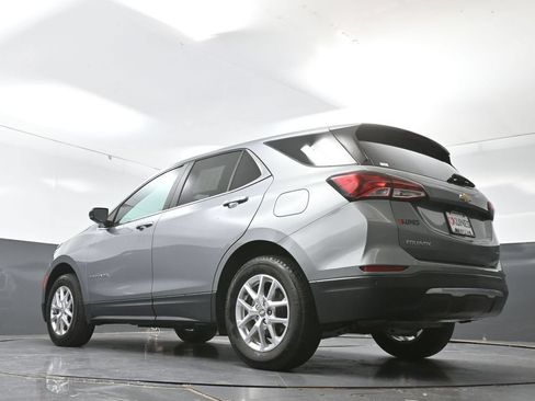 Used 2023 Chevrolet Equinox LT AWD/4WD image 57