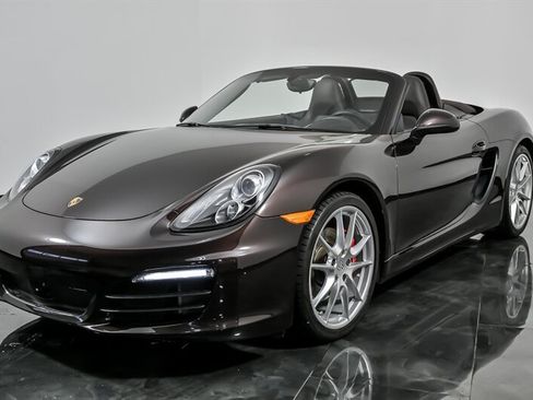 Used 2016 Porsche Boxster S RWD image 5