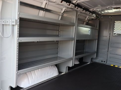 New 2025 Chevrolet Express 2500 Work Van w/ Driver Convenience Package image 27