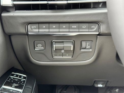 New 2026 Cadillac Escalade Platinum Sport image 34