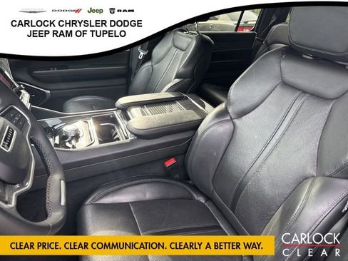 Used 2022 Jeep Wagoneer Series II AWD/4WD image 27