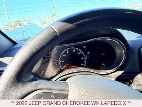 Certified 2022 Jeep Grand Cherokee Laredo X image 14