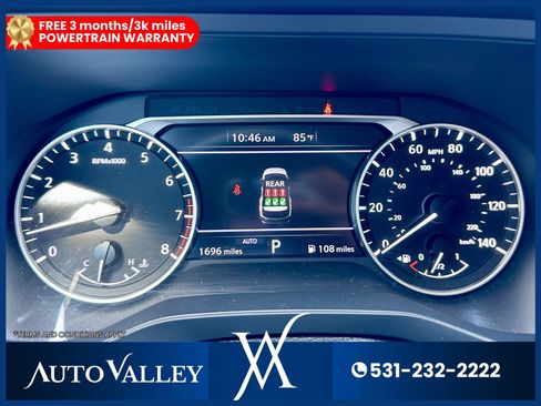 Used 2024 Nissan Pathfinder S image 30