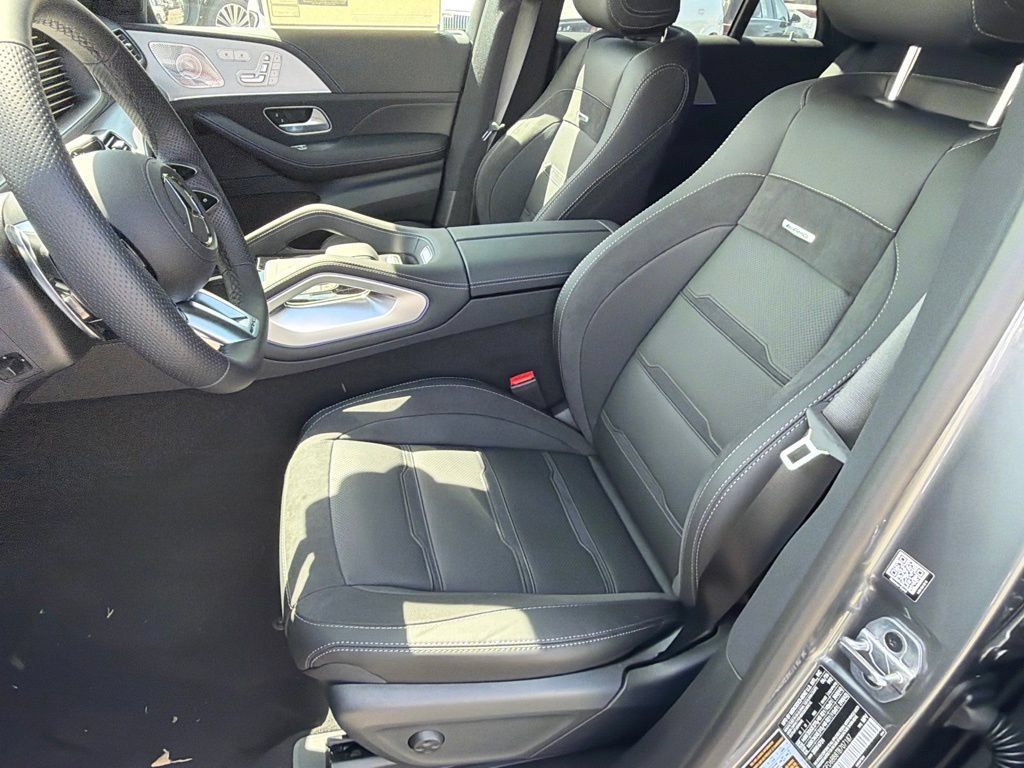 New 2026 Mercedes-Benz GLE 53 AMG 4MATIC Coupe image 21