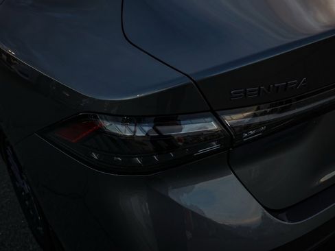 New 2026 Nissan Sentra SV image 7
