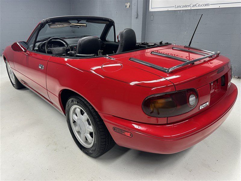 Used 1990 MAZDA MX-5 Miata RWD image 3