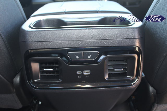 Used 2024 GMC Sierra 1500 AT4 w/ Technology Package AWD/4WD image 16