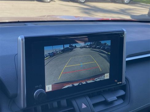 Certified 2025 Toyota RAV4 LE image 10