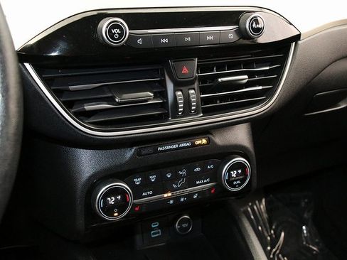 Used 2021 Ford Escape SEL image 19