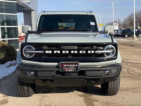 Used 2023 Ford Bronco Outer Banks image 8
