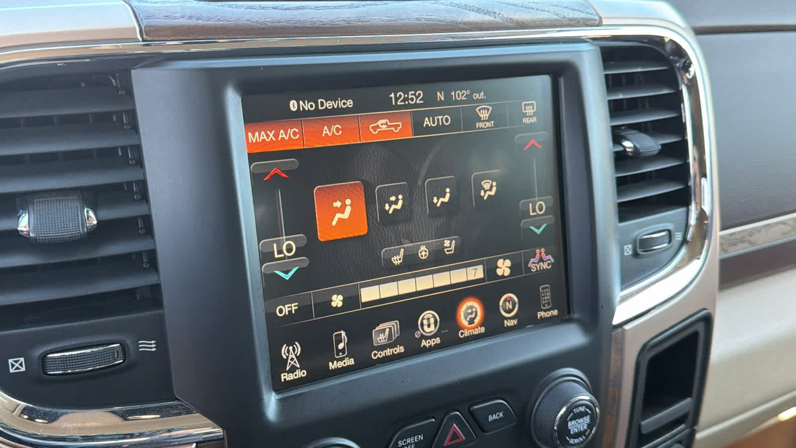 Used 2017 RAM 1500 Laramie Longhorn RWD image 15