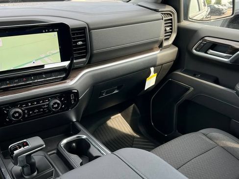 New 2026 Chevrolet Silverado 1500 RST AWD/4WD image 37