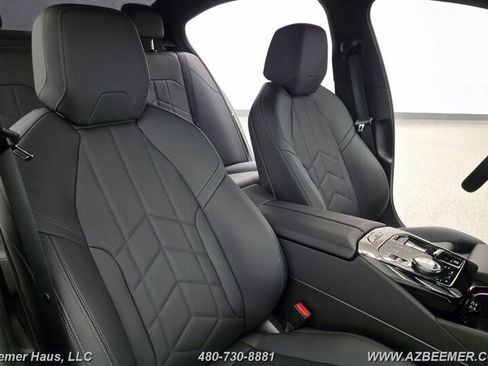 Used 2026 BMW 530i w/ M Sport Package RWD image 29