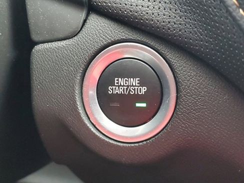 Certified 2023 Chevrolet Equinox Premier image 24