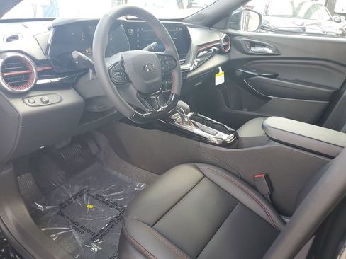 New 2026 Chevrolet Trax RS image 18