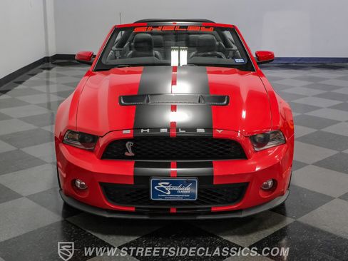 Used 2010 Ford Mustang Shelby GT500 RWD image 33