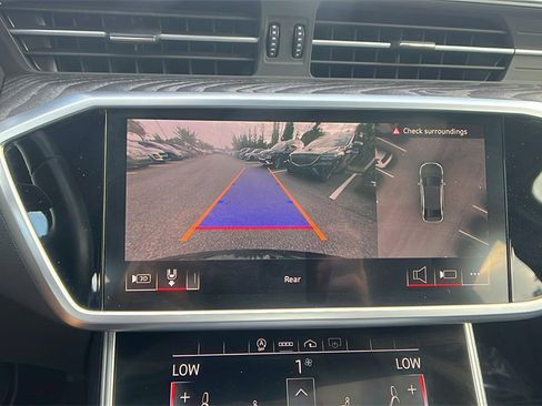 Used 2024 Audi A6 Premium Plus image 32