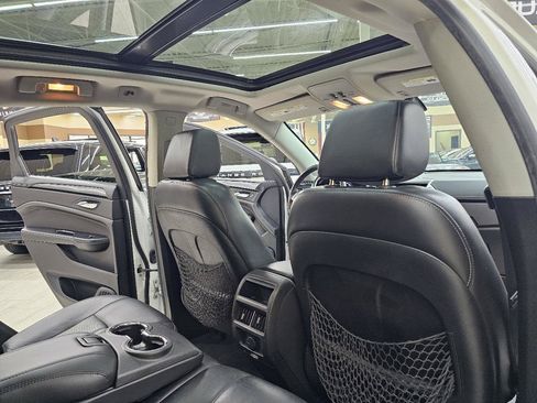 Used 2016 Cadillac SRX Performance w/ Midnight Edition Package FWD image 24