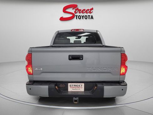 Used 2018 Toyota Tundra Limited w/ Limited Premium Package AWD/4WD image 3