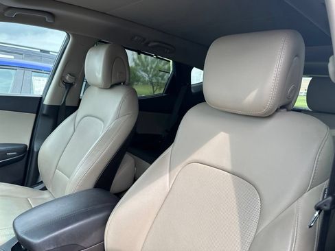Used 2017 Hyundai Santa Fe Sport FWD image 13