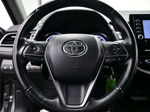 Used 2024 Toyota Camry SE FWD image 22
