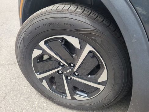 Certified 2023 Kia Sportage LX AWD/4WD image 9