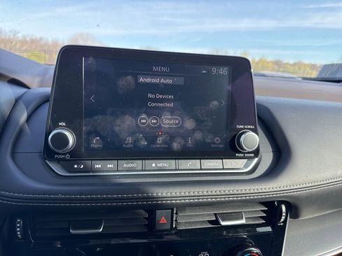 Certified 2023 Nissan Rogue SV image 12