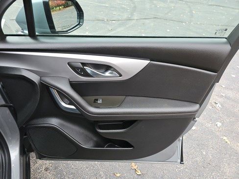 Used 2023 Chevrolet Blazer LT image 15