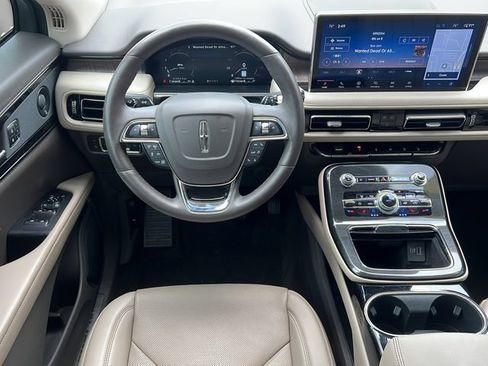 Used 2023 Lincoln Nautilus Reserve w/ Equipment Group 201A AWD/4WD image 12