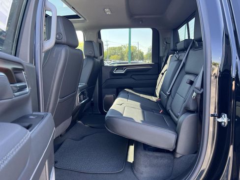 New 2026 GMC Sierra 2500 Denali w/ Denali Reserve Package image 45