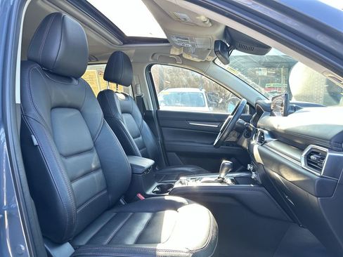Used 2022 MAZDA CX-5 Carbon Edition image 25