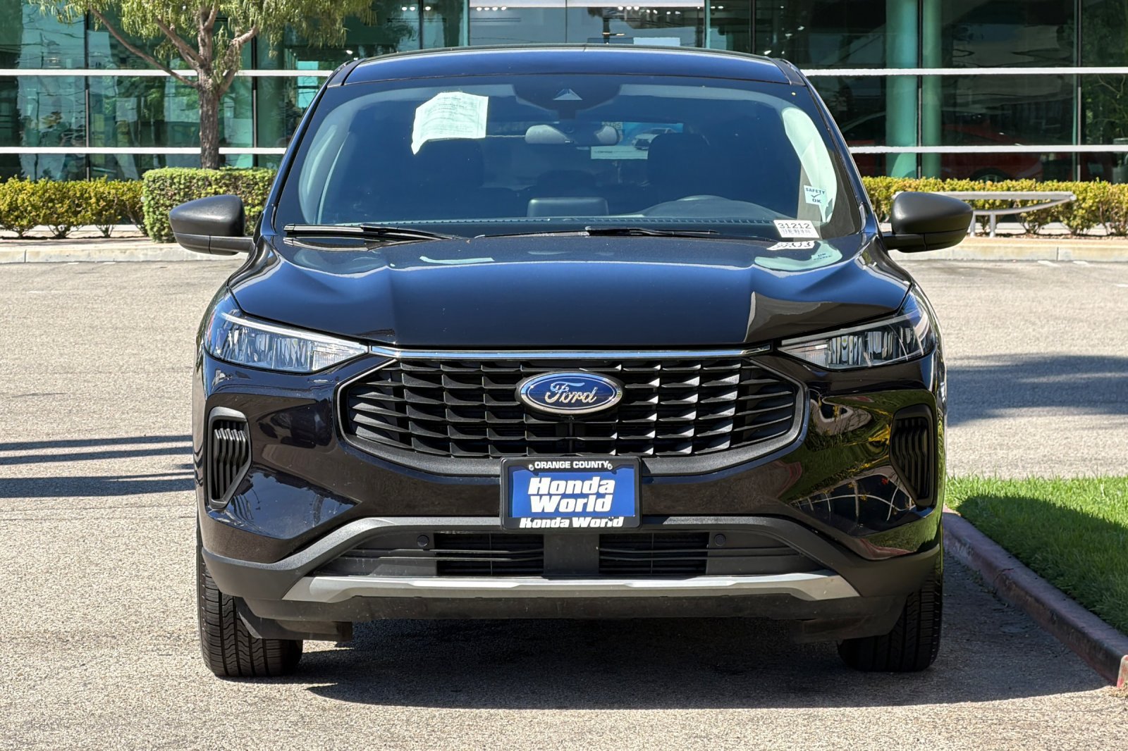Used 2025 Ford Escape Active FWD image 9