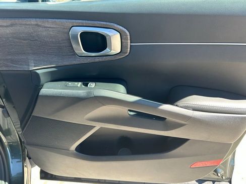 Used 2022 Kia Sorento X-Line EX image 30