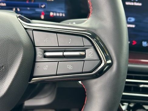 Certified 2024 Chevrolet Traverse RS w/ LPO, Floor Liner Package image 24