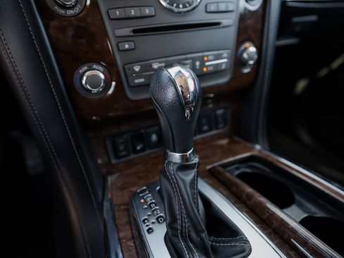 Used 2016 INFINITI QX80 Base w/ Driver's Assistance Package image 20