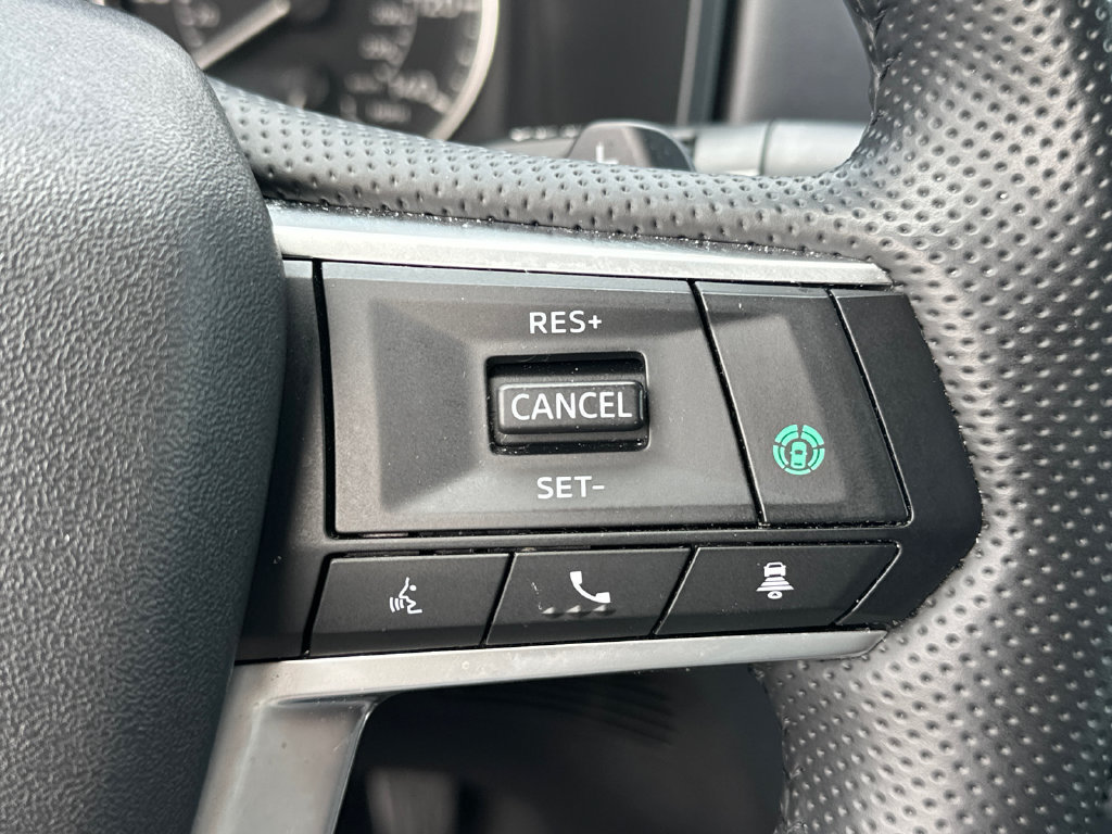 Used 2025 Mitsubishi Outlander SE AWD/4WD image 28