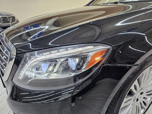 Used 2017 Mercedes-Benz S 550 Sedan image 11