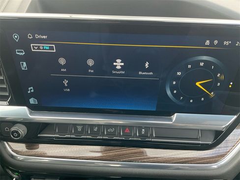 Used 2024 Chevrolet Silverado 2500 LT image 19