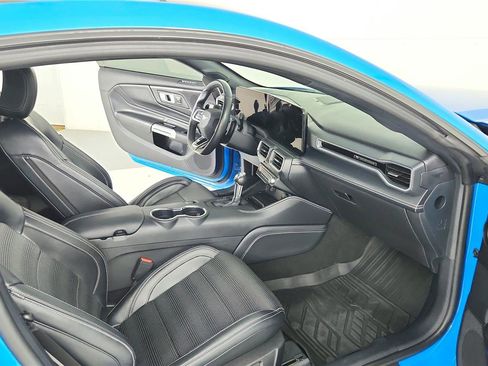 Used 2024 Ford Mustang GT Premium RWD image 17