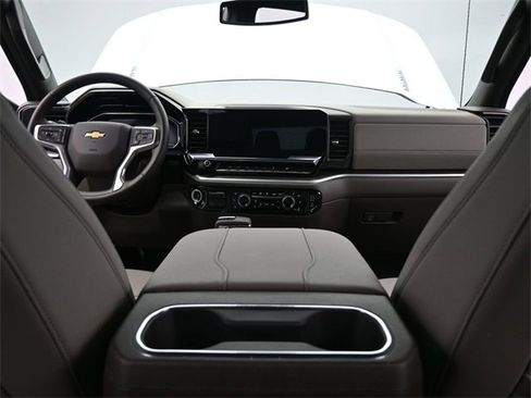 Used 2025 Chevrolet Silverado 1500 LTZ image 24
