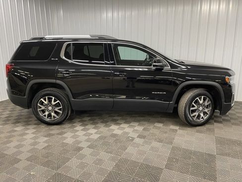 Used 2023 GMC Acadia SLE w/ Driver Convenience Package image 4