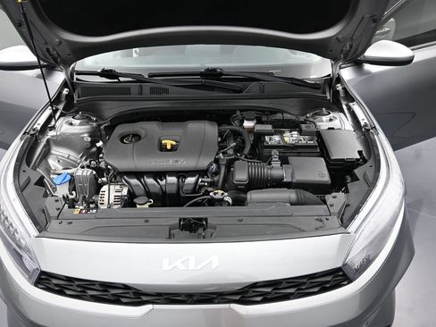 Used 2023 Kia Forte LXS image 23