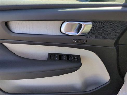 New 2026 Volvo XC40 B5 Plus w/ Protection Package Premier image 10