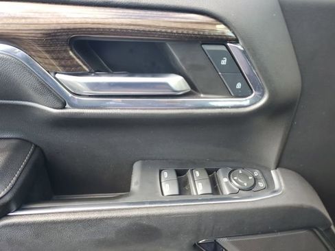 Used 2024 Chevrolet Silverado 1500 RST image 18