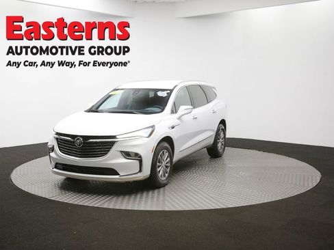 Used 2024 Buick Enclave Premium image 58